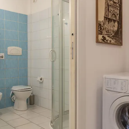 Italian Experience- Il Faro Apartament *